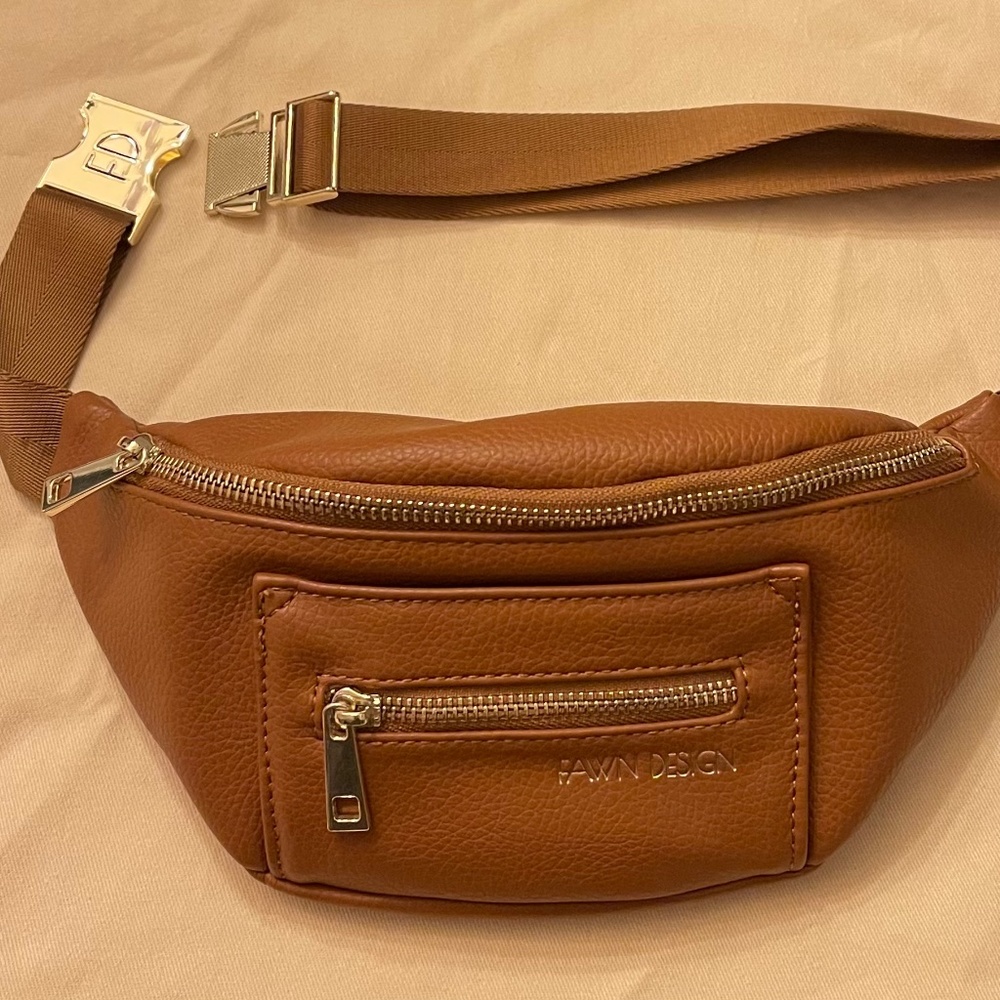 Dawn Design Faux Leather Fanny Pack